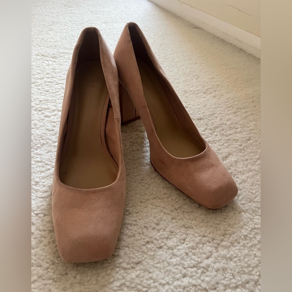 H&M Nude Beige Suede Heels